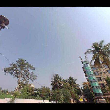 Hotel Sai Ganesh Lodging & Boarding By Wb Inn Titwala Kültér fotó