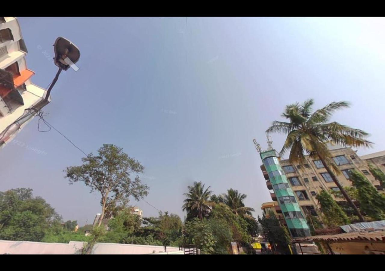Hotel Sai Ganesh Lodging & Boarding By Wb Inn Titwala Kültér fotó
