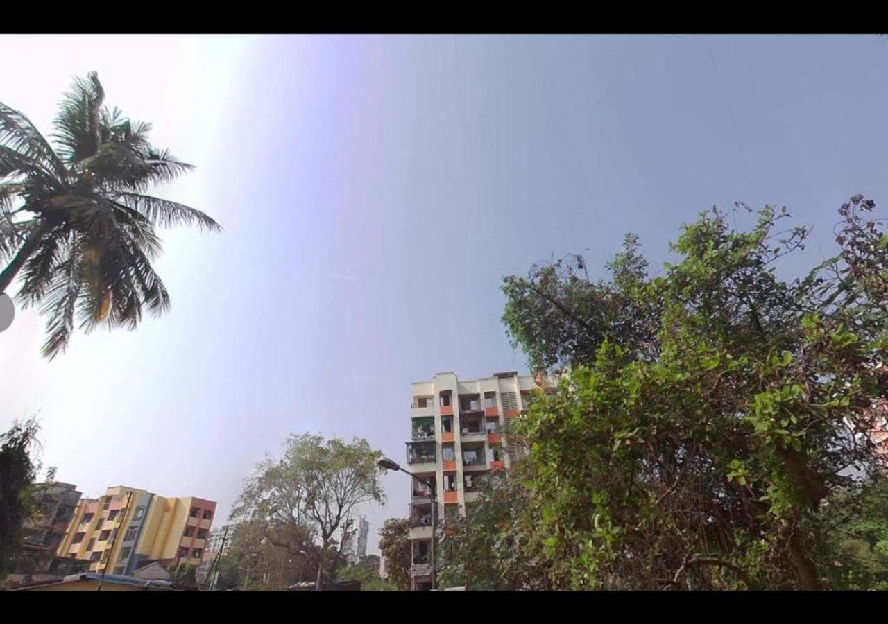 Hotel Sai Ganesh Lodging & Boarding By Wb Inn Titwala Kültér fotó